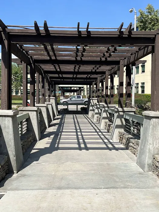 Riverwalk Center Picture 10