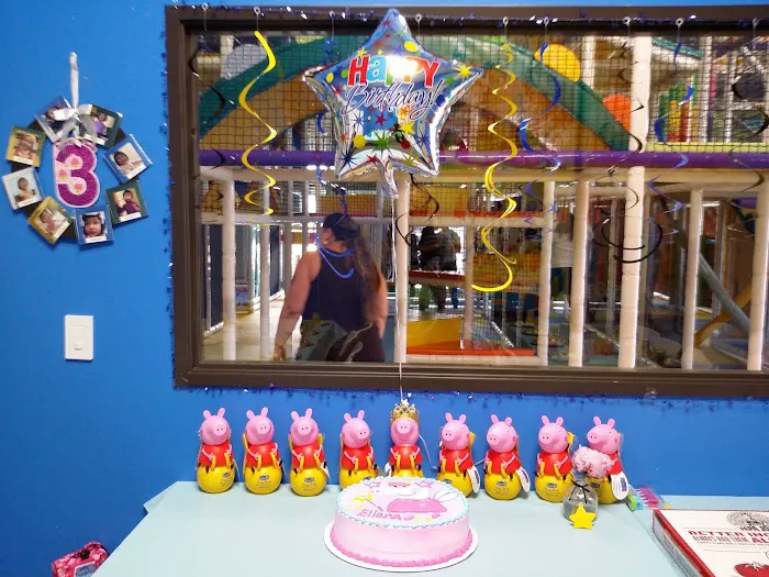 High 5 Indoor Playground Picture 8