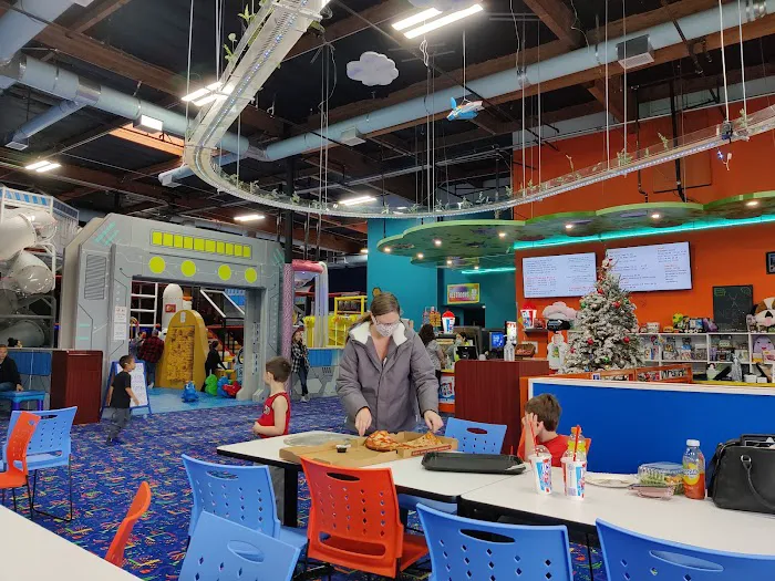 LOL Kids Club estados unidos Picture 6
