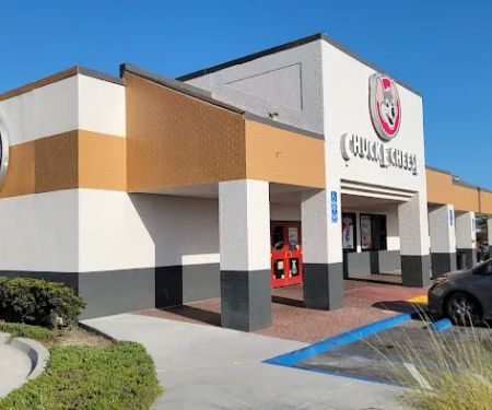 Chuck E. Cheese