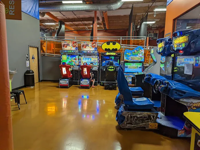 Sky Zone Trampoline Park Picture 8