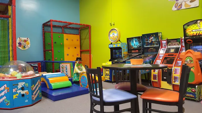 Hide N Seek Adventure Park Picture 8