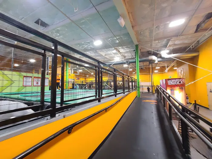Sky Zone Trampoline Park Picture 3