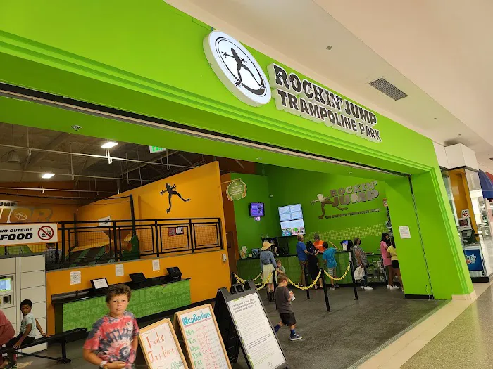 Sky Zone Trampoline Park Picture 7