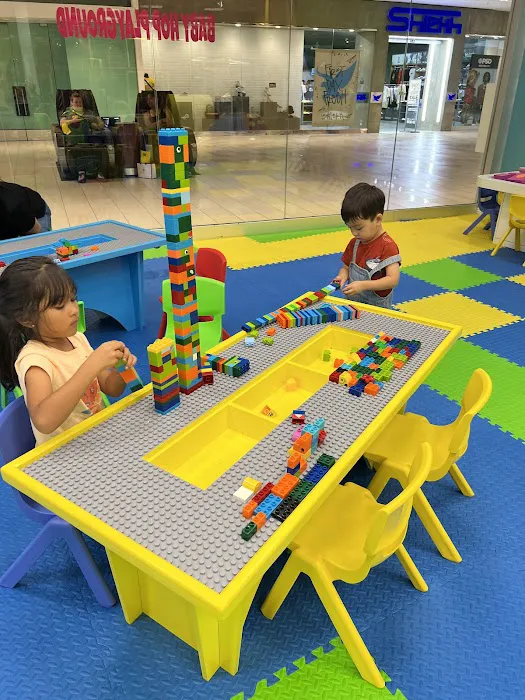 Baby Hop Playground Picture 6