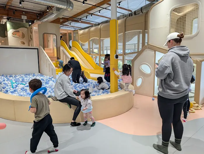 Kids & Coffee (Reservation Only indoor playground and cafe) Picture 1