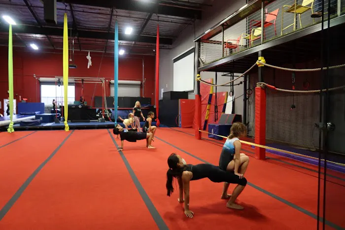 Momentum Acrobatics Picture 2