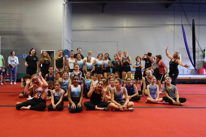 Momentum Acrobatics Picture 9