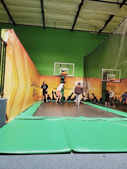 Sky Zone Trampoline Park Picture 4