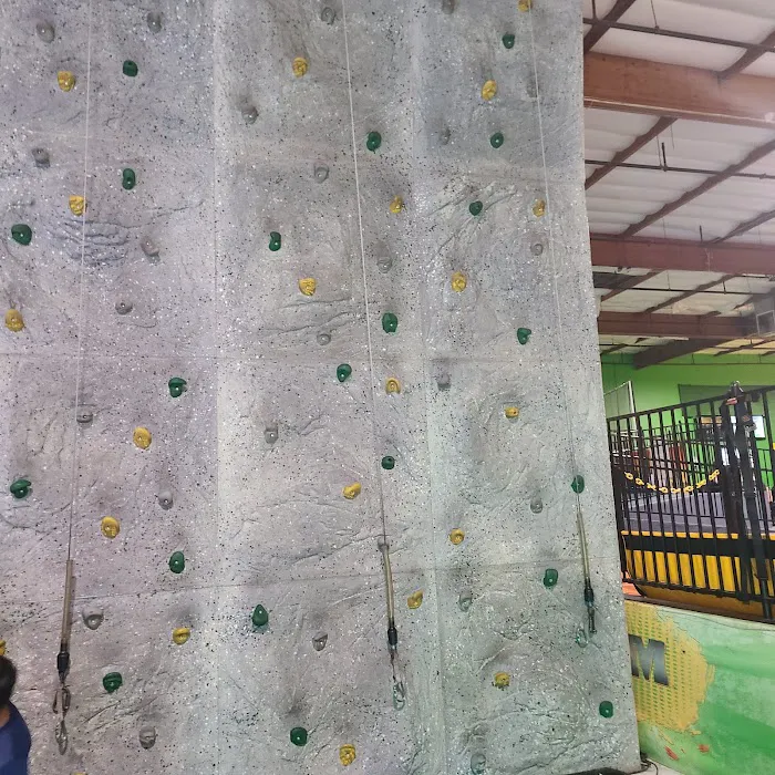 Sky Zone Trampoline Park Picture 6