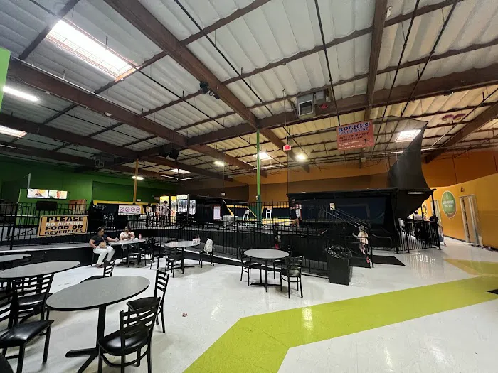 Sky Zone Trampoline Park Picture 9