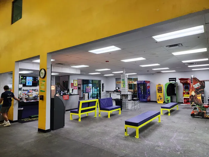 Get Air Trampoline Park Picture 5