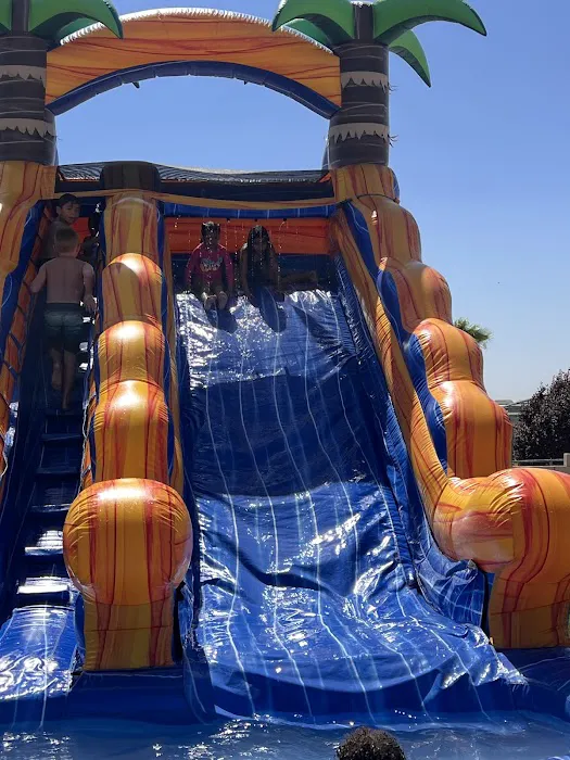 Big AZ Inflatables Picture 1