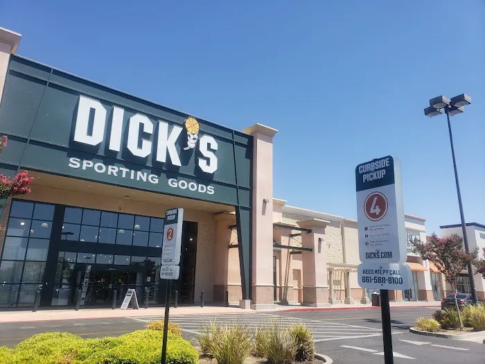 DICK'S Sporting Goods Picture 10