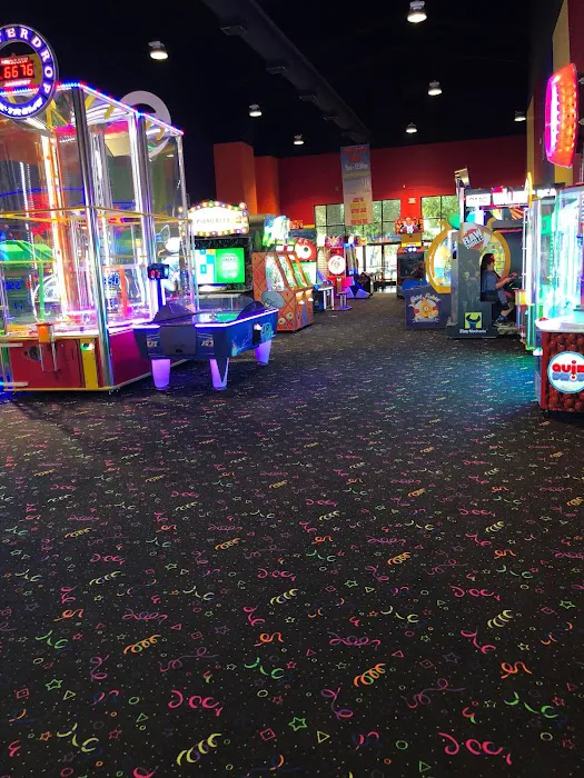Visalia Adventure Park Picture 6