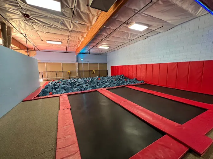 Aerozone Trampoline Park & Kids Town Picture 3