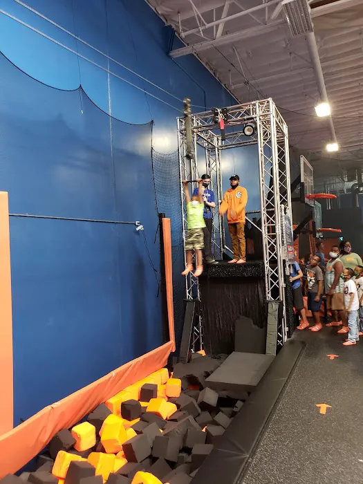 Sky Zone Trampoline Park Picture 6