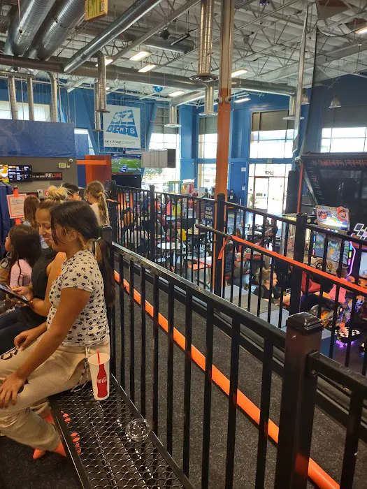 Sky Zone Trampoline Park Picture 1
