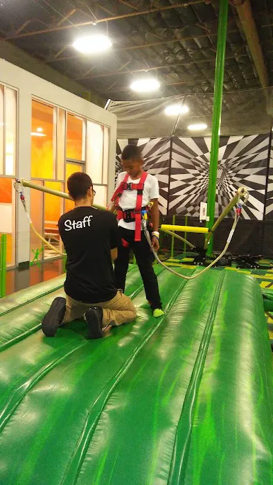 Jump Around Now Trampoline & Adventure Park Picture 4