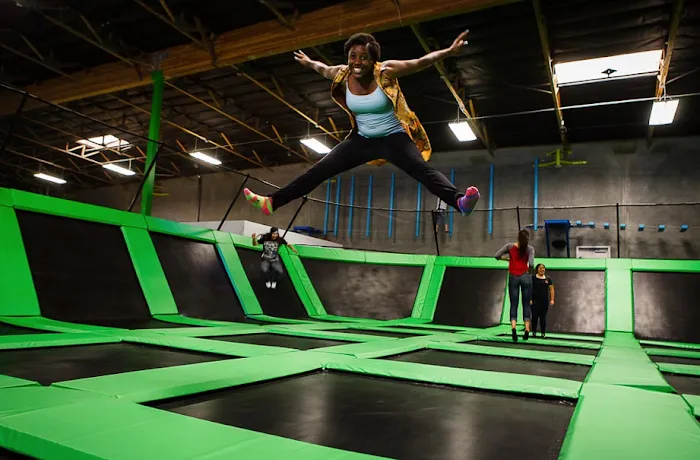 Jump Around Now Trampoline & Adventure Park Picture 9