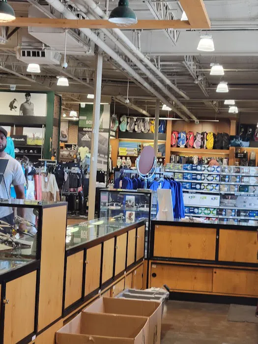 DICK'S Sporting Goods Picture 5