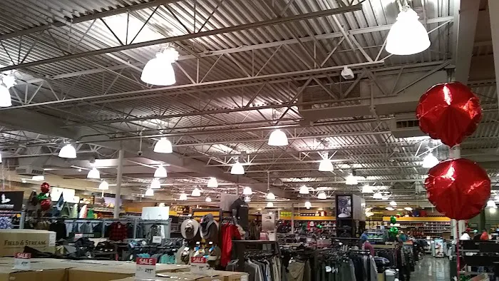 DICK'S Sporting Goods Picture 9