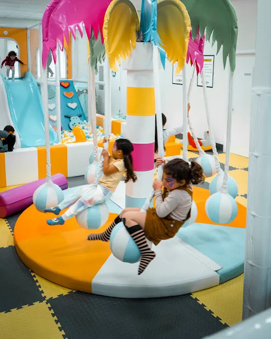 Just Kiddin Indoor Playground Picture 9
