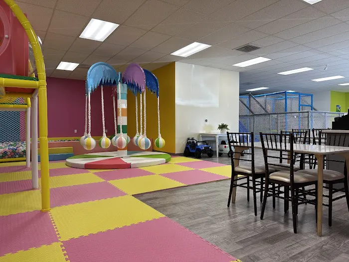 Kids Play Cafe Picture 6