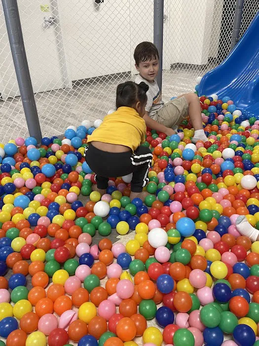 Kids Play Cafe Picture 5