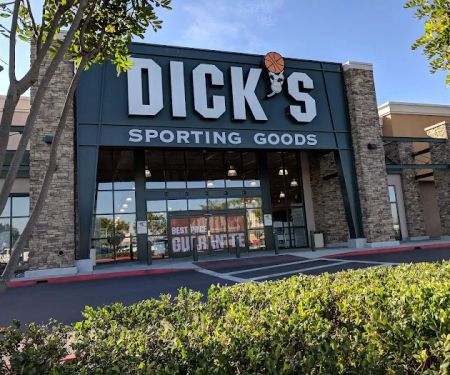 DICK'S Sporting Goods