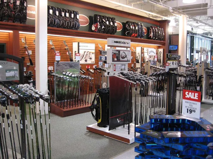 DICK'S Sporting Goods Picture 7