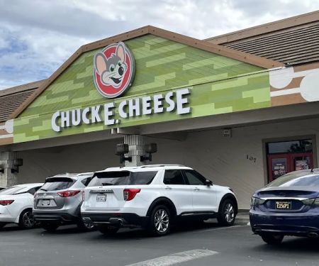 Chuck E. Cheese