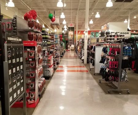 DICK'S Sporting Goods