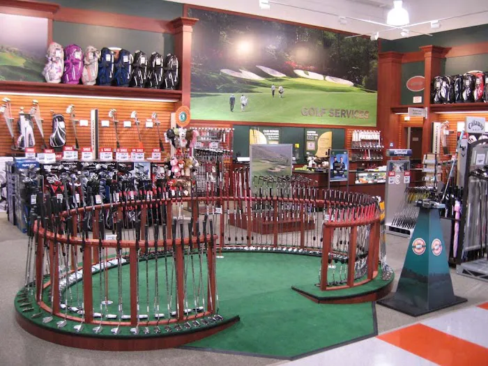 DICK'S Sporting Goods Picture 9