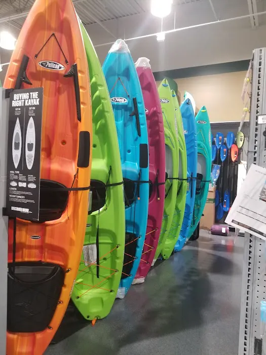 DICK'S Sporting Goods Picture 2