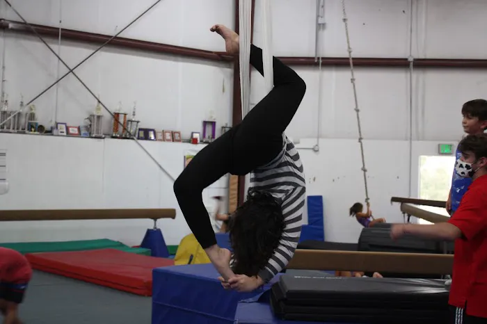 Santa Barbara Gymnastic Club Picture 7