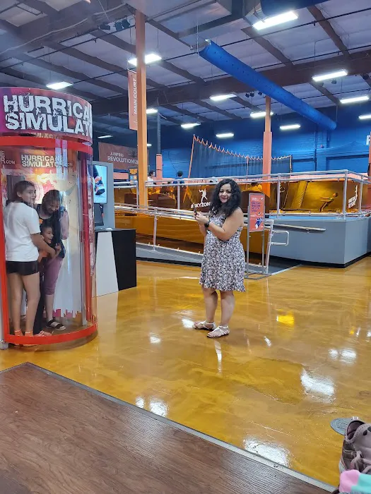 Sky Zone Trampoline Park Picture 4