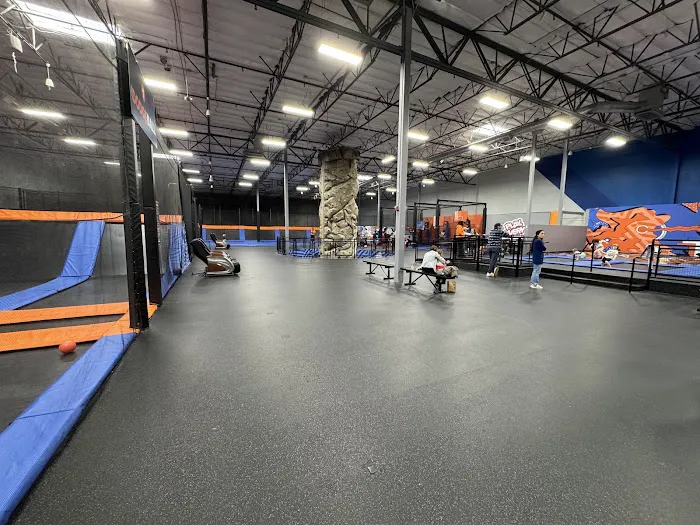 Sky Zone Trampoline Park Picture 7