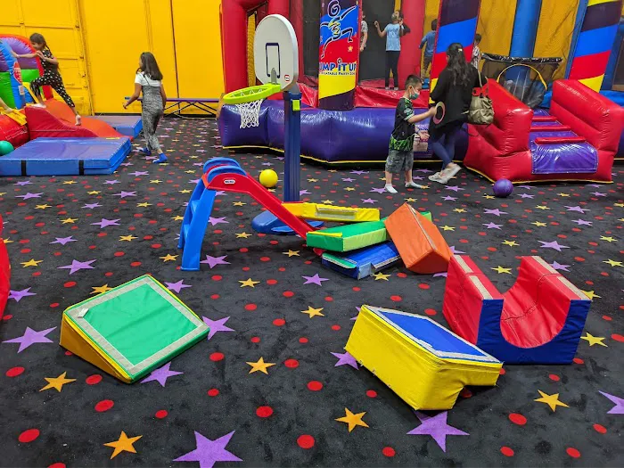 Pump It Up Santa Clara Kids Birthdays and More Picture 5