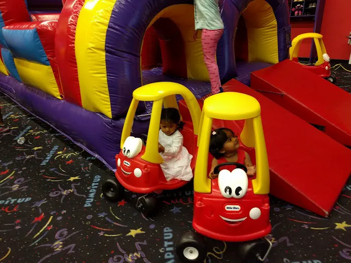 Pump It Up Pleasanton Kids Birthdays and More Picture 9