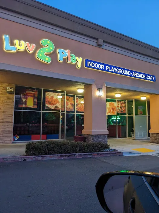 Luv 2 Play Dublin - Best Kid's Indoor Playground and Party Place Picture 4