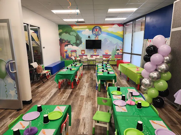 Luv 2 Play Dublin - Best Kid's Indoor Playground and Party Place Picture 6