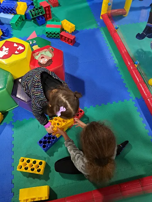 Luv 2 Play Dublin - Best Kid's Indoor Playground and Party Place Picture 7