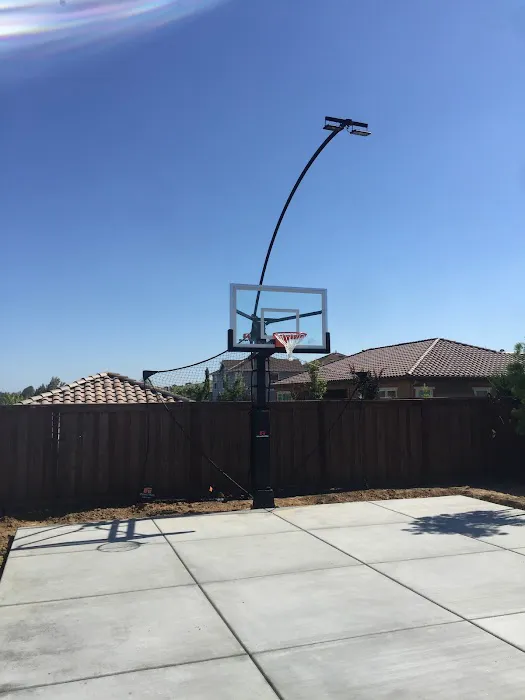 Kidz Backyard Picture 5