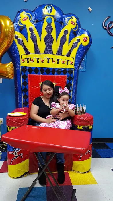 Pump It Up Oakland Kids Birthdays and More Picture 7