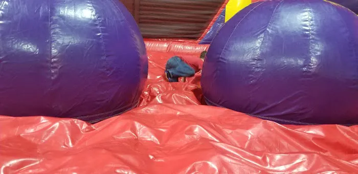 Pump It Up of Belmont Kids Birthdays & More Picture 3