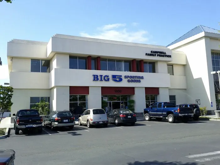 Big 5 Sporting Goods Picture 1