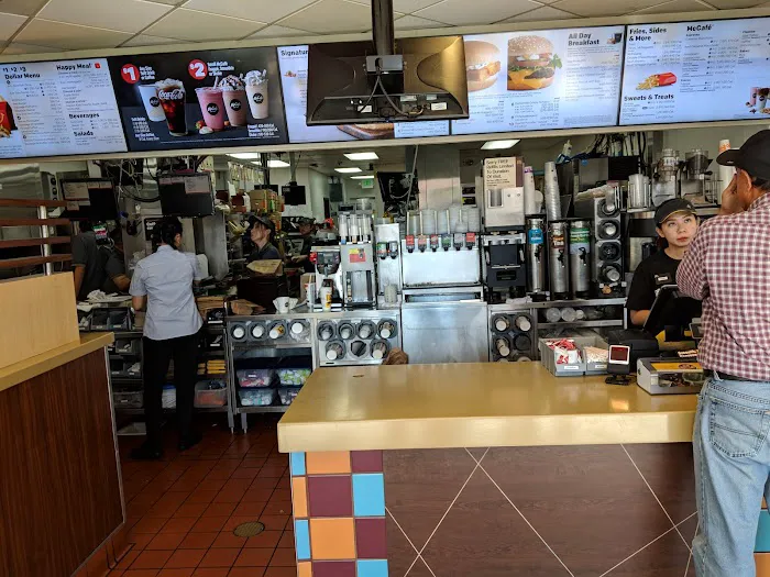 Monterey Plaza Picture 10