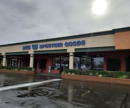 Big 5 Sporting Goods