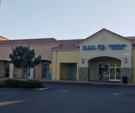 Big 5 Sporting Goods